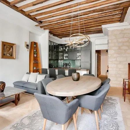 Luxurious 3bd With 3br And Ac *