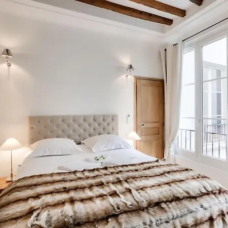Le Luxe A La Francaise Au Coeur De * Paris