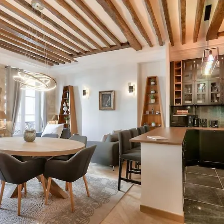 Luxurious 3bd With 3br And Ac Paříž