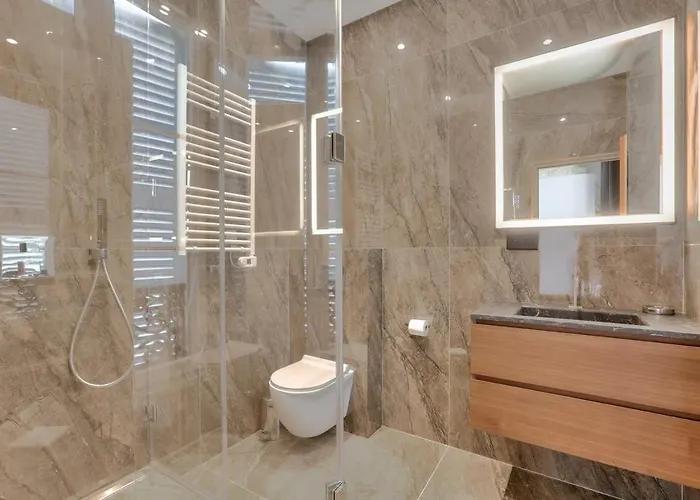Luxurious 3bd With 3br And Ac Apartmán *
