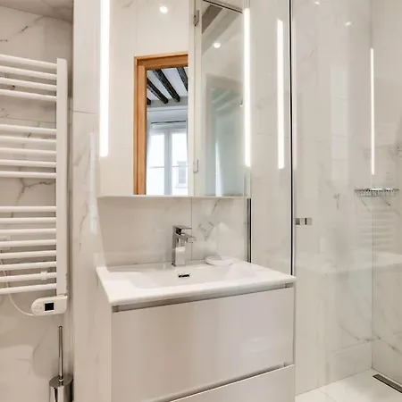 Le Luxe A La Francaise Au Coeur De *