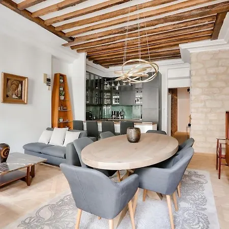 Le Luxe A La Francaise Au Coeur De Apartment